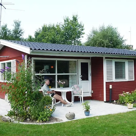 Holiday home Desche - 300m From The Sea By Interhome